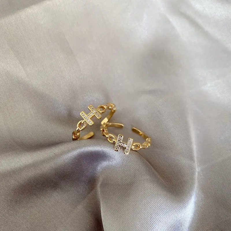 Original designer craftsmanship creativity H shape opening ring trend net red light luxury charm lady silver jewelry
Original designer craftsmanship creativity H shape opening ring trend net red light luxury charm lady silver jewelry