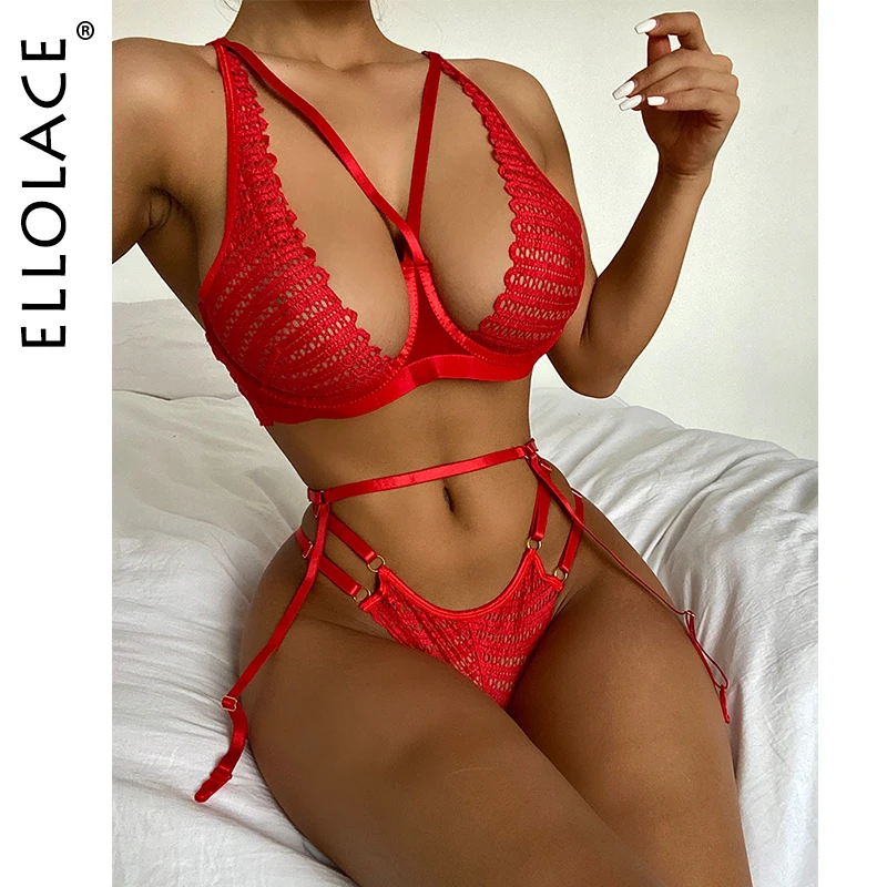 Ellolace эротическое белье, женское нижнее белье, бюстгальтер Пуш Ап на косточках и трусики, комплект, Сексуальное Красное Кружевное открытое б... 
Ellolace эротическое белье, женское нижнее белье, бюстгальтер Пуш Ап на косточках и трусики, комплект, Сексуальное Красное Кружевное открытое б...