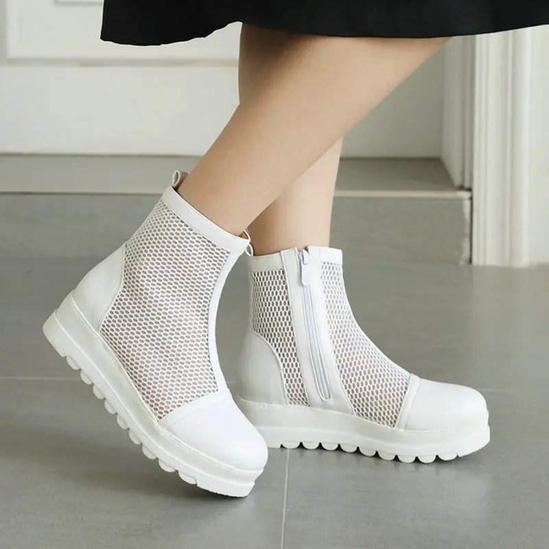 2021 PU Leather Summer Women Ankle Boots Platform Height Increasing Women Short Boots Zipper Mesh Women's Shoes Plus Size 34-43
2021 PU Leather Summer Women Ankle Boots Platform Height Increasing Women Short Boots Zipper Mesh Women's Shoes Plus Size 34-43