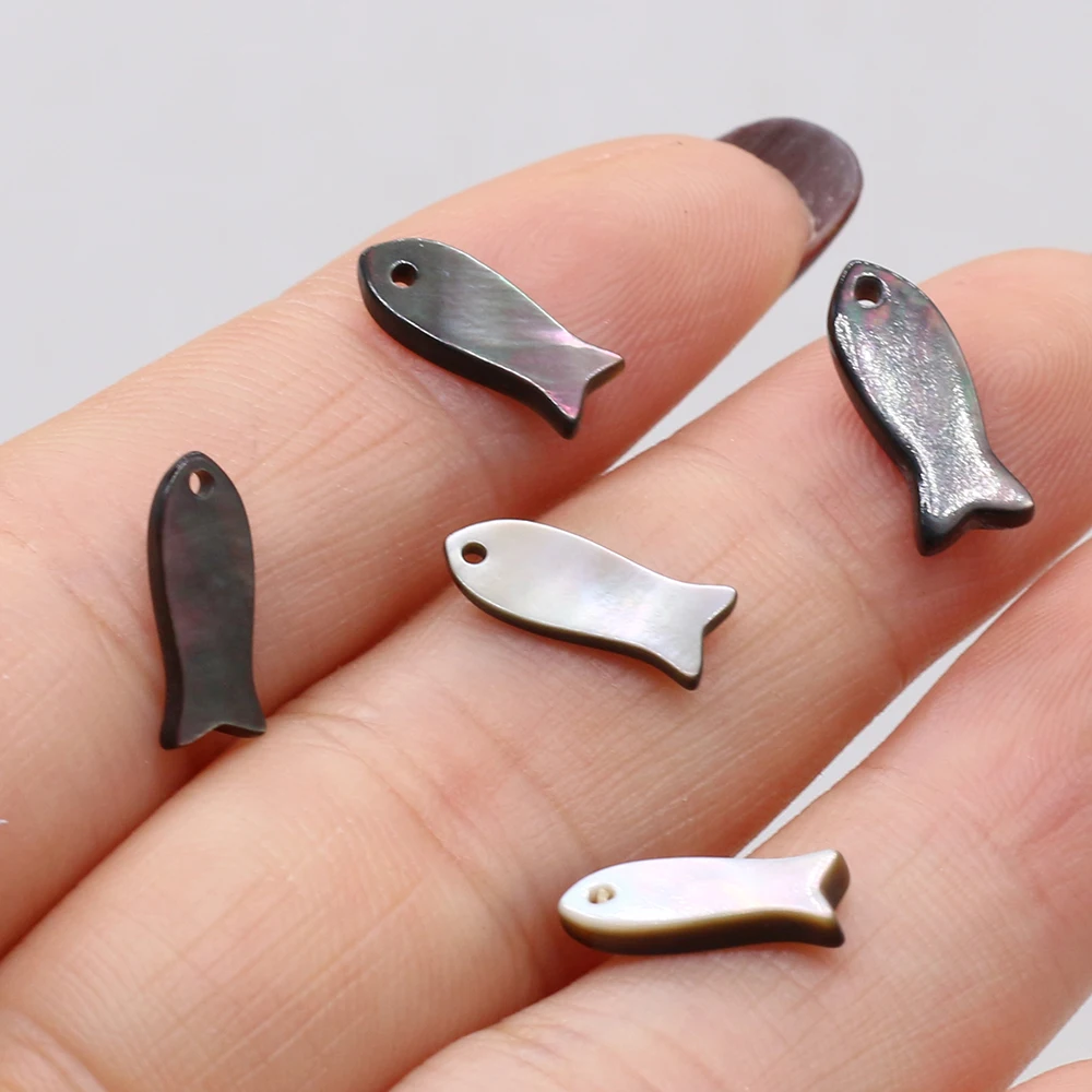 10pcs Natural Fish Shape Black Shell Charm Pendant for Jewelry Making Necklace Earring Accessories Size 4-5mmx12-13mm
10pcs Natural Fish Shape Black Shell Charm Pendant for Jewelry Making Necklace Earring Accessories Size 4-5mmx12-13mm
