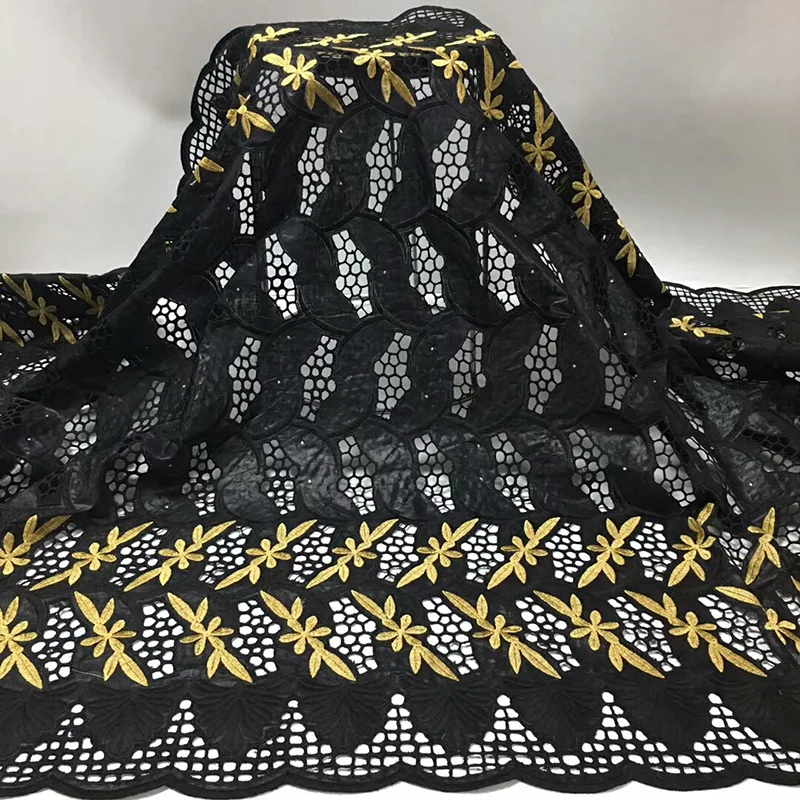 Satin Fabric Cotton Fabric in white Bazin Riche Lace hollowed out and embroidered golden pattern women dresses Lace Fabric
Satin Fabric Cotton Fabric in white Bazin Riche Lace hollowed out and embroidered golden pattern women dresses Lace Fabric