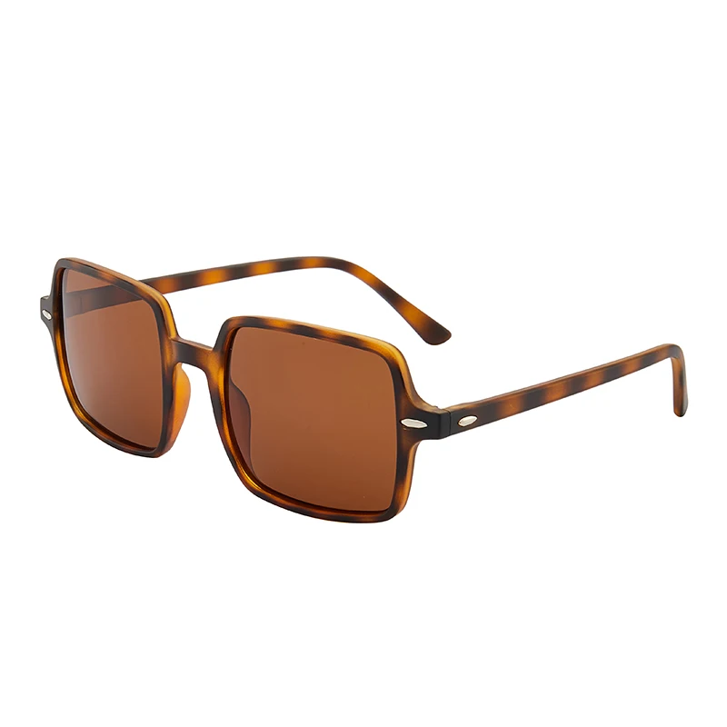 Retro Polarized Sunglasses Men/Women Driver Shades Rivets Vintage Sun Glasses Square Glasses Anti-UV400 Goggle Oculos De Sol
Retro Polarized Sunglasses Men/Women Driver Shades Rivets Vintage Sun Glasses Square Glasses Anti-UV400 Goggle Oculos De Sol