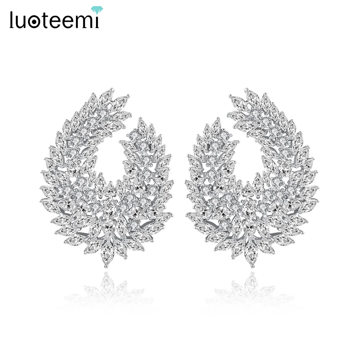 LUOTEEMI Zircons Luxury Popular Waterdrop Full Mirco Paved Cubic Zircon Bridal Wedding Earring Fashion Women Party Jewelry Gifts
LUOTEEMI Zircons Luxury Popular Waterdrop Full Mirco Paved Cubic Zircon Bridal Wedding Earring Fashion Women Party Jewelry Gifts