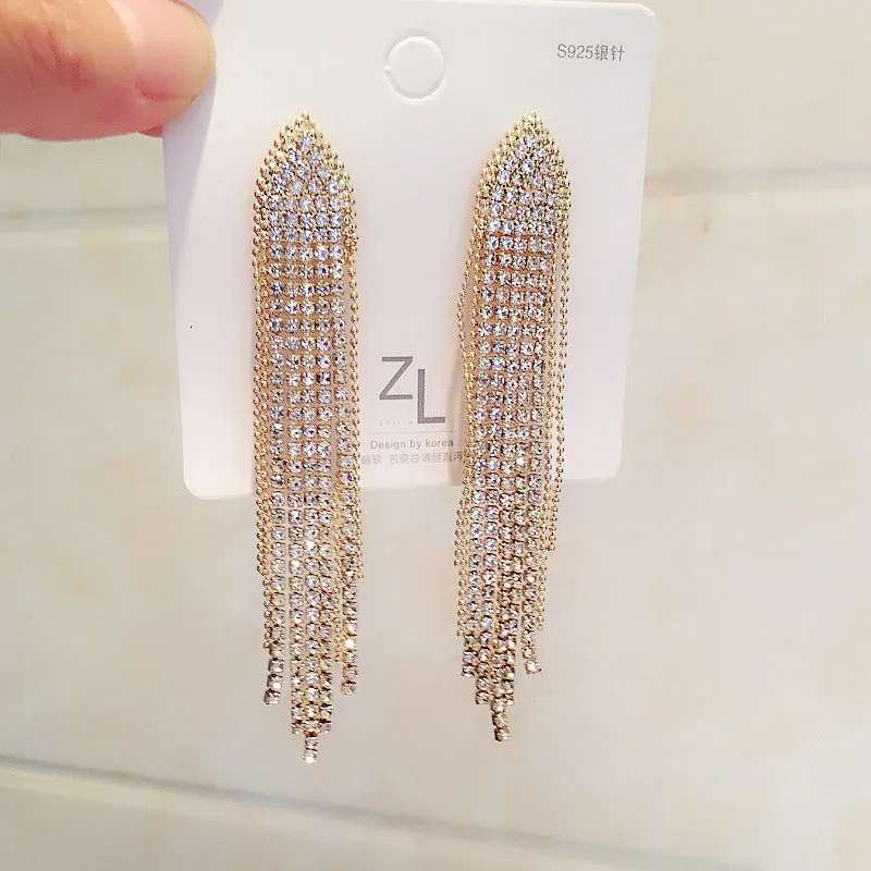 FUN-BEAUTY Korean S925 Silver Needle Long Tassel Earrings Simple Super Fairy Wild Earrings Fashion Trend Female Earrings
FUN-BEAUTY Korean S925 Silver Needle Long Tassel Earrings Simple Super Fairy Wild Earrings Fashion Trend Female Earrings