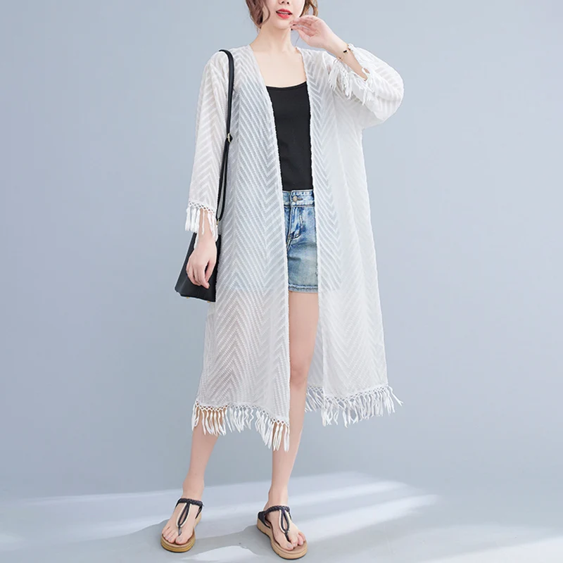 Pure Color Jacquard Chiffon Cardigan Windbreaker Plus Size Women's Three-quarter Sleeve Loose Sunscreen Mid-length Top Summer
Pure Color Jacquard Chiffon Cardigan Windbreaker Plus Size Women's Three-quarter Sleeve Loose Sunscreen Mid-length Top Summer