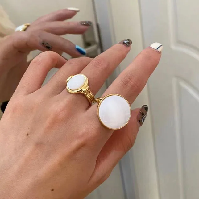 Korean Women's Finger Ring Elegant Geometric Oval Round Heart White Gold Rings For Teens Girls Party Jewelry Gift
Korean Women's Finger Ring Elegant Geometric Oval Round Heart White Gold Rings For Teens Girls Party Jewelry Gift