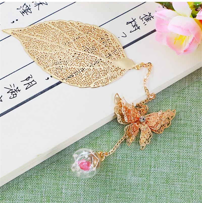 Anime Tian Guan Ci Fu Cosplay Heaven Officials Blessing Butterfly Jewelry Feather Leaf Bookmarks For Book Metal Books Mark Gifts
Anime Tian Guan Ci Fu Cosplay Heaven Officials Blessing Butterfly Jewelry Feather Leaf Bookmarks For Book Metal Books Mark Gifts