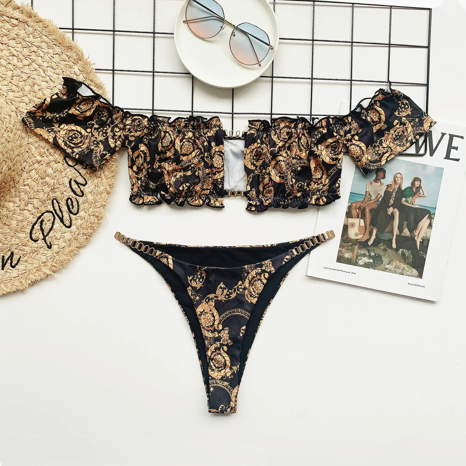 New Bikini Vintage Printed Swimsuit European and American Swimsuit Ruffle Swimsuit Women Bikini
New Bikini Vintage Printed Swimsuit European and American Swimsuit Ruffle Swimsuit Women Bikini