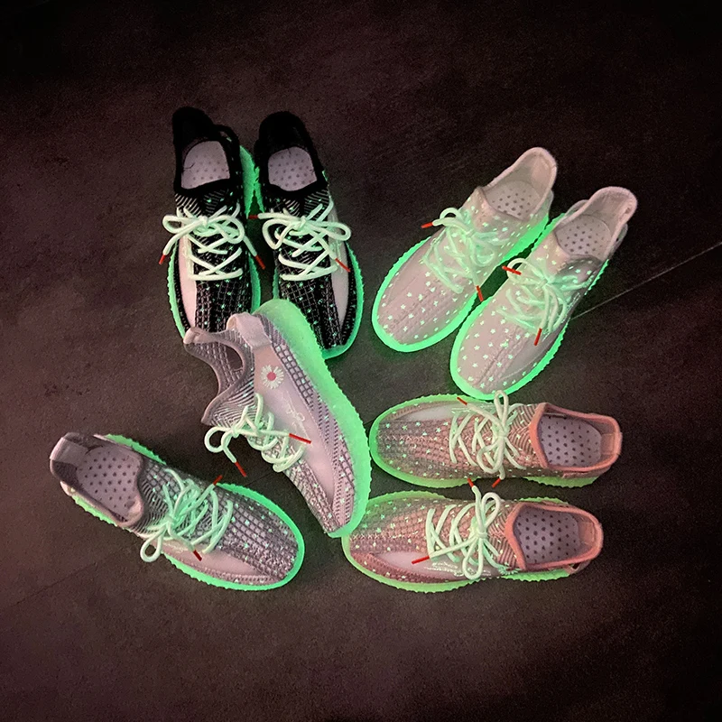 Ladies Summer Luminous Knitted Jelly Sole Coconut Shoes Running Breathable Mesh Fashion Sneakers Original Design Hollow Casual
Ladies Summer Luminous Knitted Jelly Sole Coconut Shoes Running Breathable Mesh Fashion Sneakers Original Design Hollow Casual
