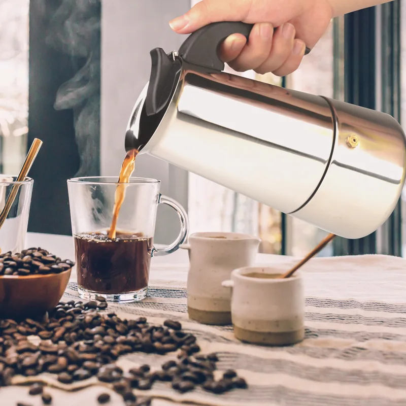 Coffee Makers Italian Top Moka Espresso Cafeteira Expresso Percolator 100/200/200/450 ML Stovetop Coffee Maker Pot
Coffee Makers Italian Top Moka Espresso Cafeteira Expresso Percolator 100/200/200/450 ML Stovetop Coffee Maker Pot