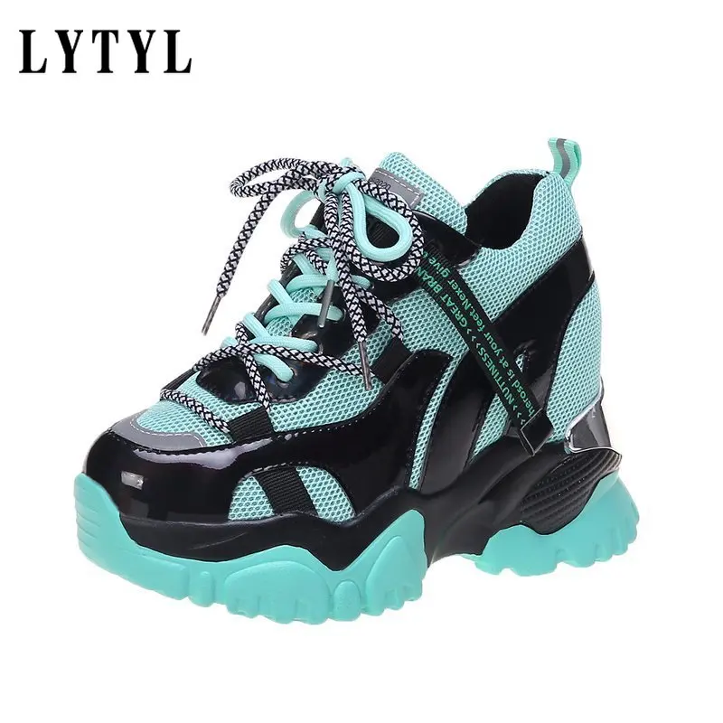 New Spring Chunky Sneakers 10CM Autumn Thick Bottom Platform Sneakers Height Increasing Sport Dad Shoes Woman B20-345
New Spring Chunky Sneakers 10CM Autumn Thick Bottom Platform Sneakers Height Increasing Sport Dad Shoes Woman B20-345