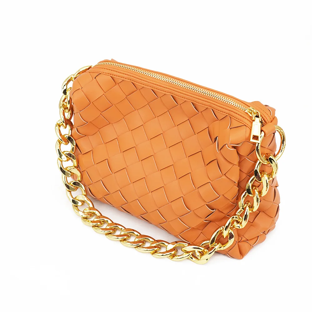 2020 New Bag Handbags Messenger Shoulder Bag Fashion All-match Portable Underarm Bag Female Rhomboid Woven Soft Leather Bag
2020 New Bag Handbags Messenger Shoulder Bag Fashion All-match Portable Underarm Bag Female Rhomboid Woven Soft Leather Bag