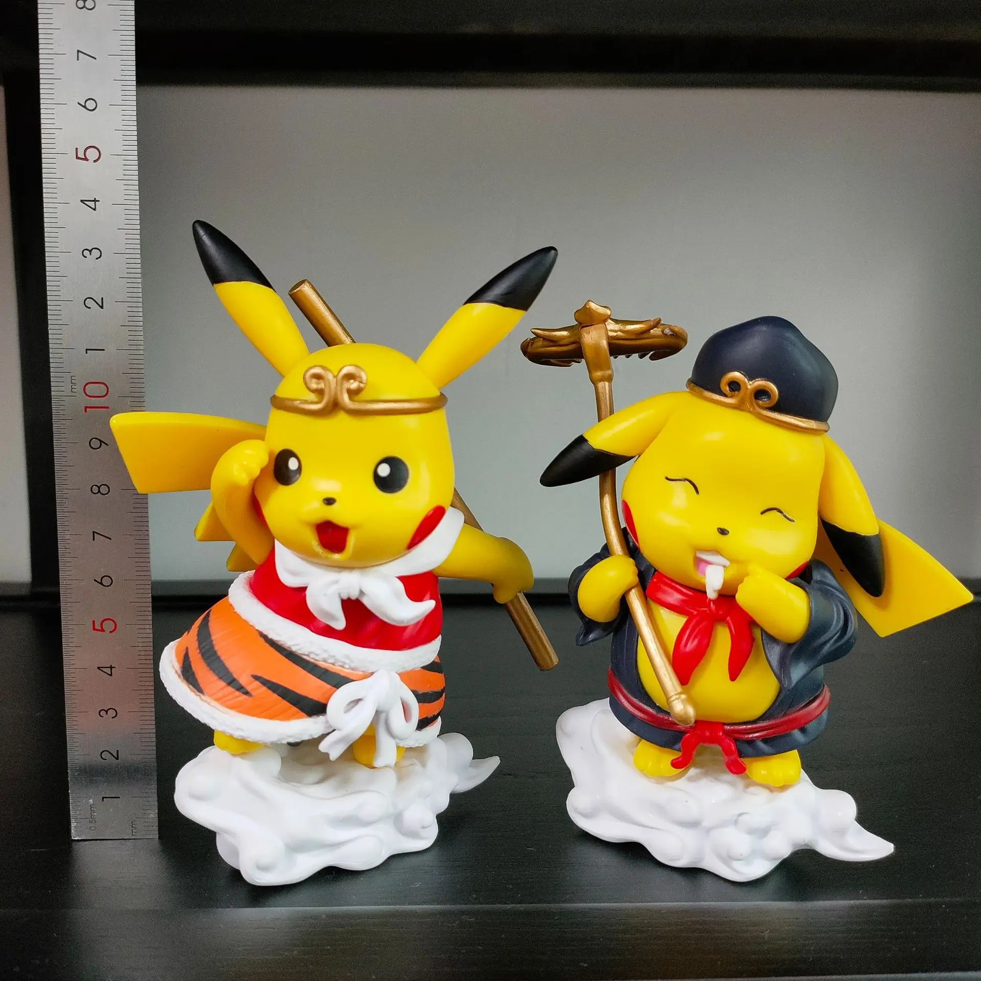 Pokémon Pikachu COS Monkey King Pig Bajie Hand Office Aberdeen Model Toys Children's Toys PVC
Pokémon Pikachu COS Monkey King Pig Bajie Hand Office Aberdeen Model Toys Children's Toys PVC