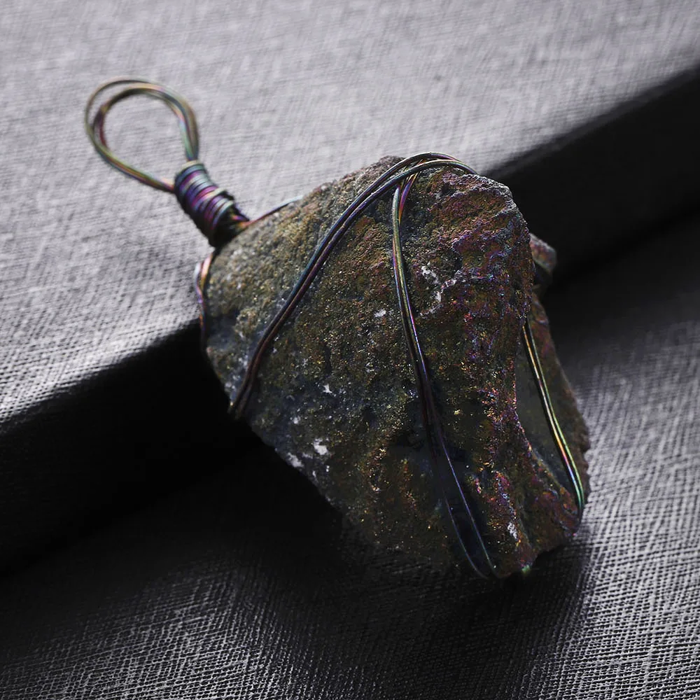 Handmade Rainbow Titanium Colorful Crystal Druzy Quartz Geode Pendant Bead Neutral Style Jewelry Gifts Decoration DIY
Handmade Rainbow Titanium Colorful Crystal Druzy Quartz Geode Pendant Bead Neutral Style Jewelry Gifts Decoration DIY