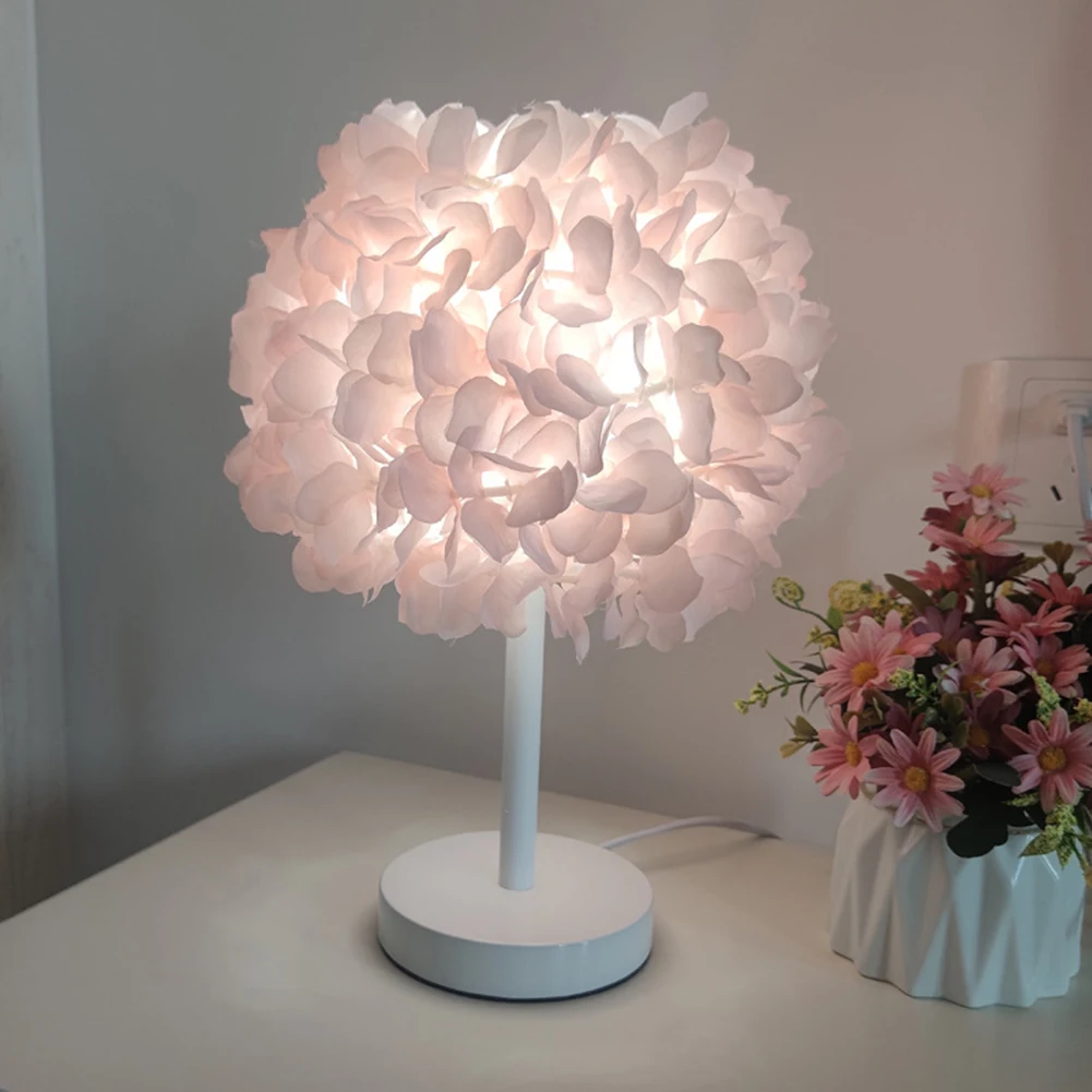 Modern Fake Flower Home Decor Artificial Orchid Table Lamp Bedroom Decoration Desk Lamp for Bedside Restaurant Romantic Ornament
Modern Fake Flower Home Decor Artificial Orchid Table Lamp Bedroom Decoration Desk Lamp for Bedside Restaurant Romantic Ornament