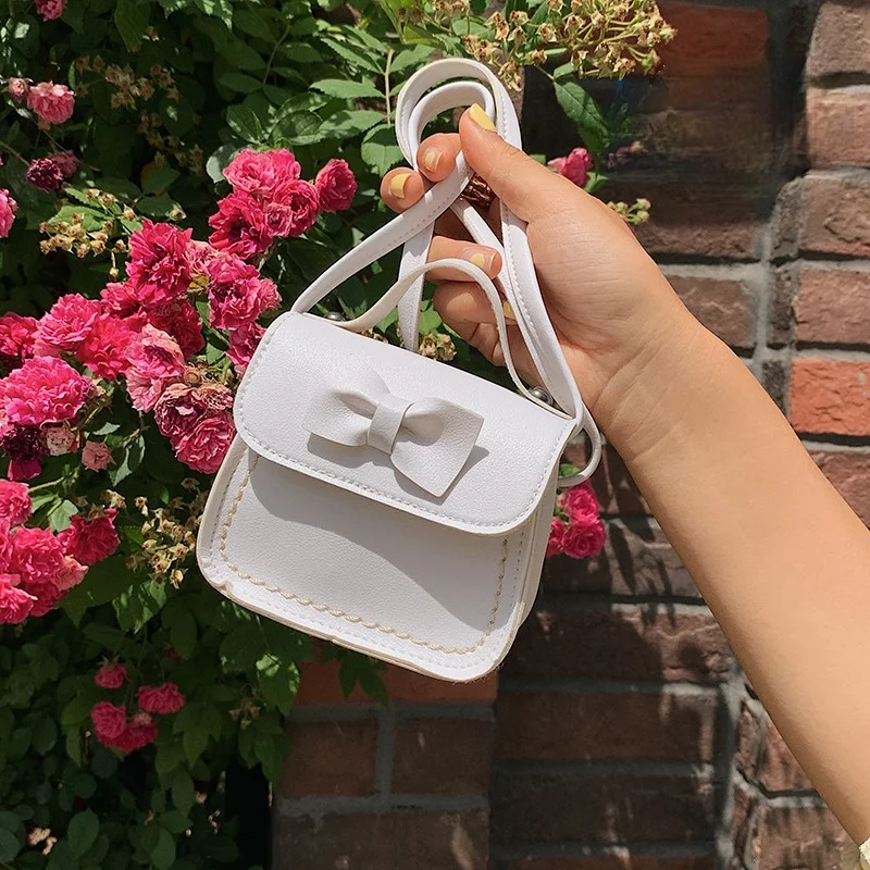 Women's Mini Cheap Bag Solid Color PU Leather Ladies Shoulder Crossbody Bags Simple Female Small Square Handbags Coin Wallet Sac
Women's Mini Cheap Bag Solid Color PU Leather Ladies Shoulder Crossbody Bags Simple Female Small Square Handbags Coin Wallet Sac
