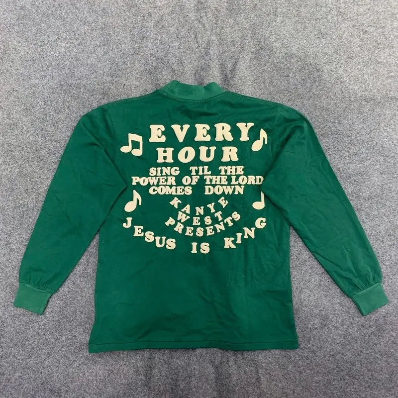 Футболка с длинным рукавом с изображением Иисуса короля 
Футболка с длинным рукавом с изображением Иисуса короля