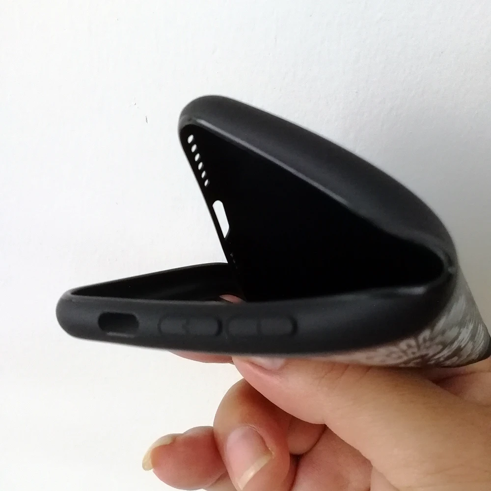 Silicon Case for Oppo A12e Find X2 Lite A12 A31 A52 F17 Reno 4 A92s Black Cover Full Protective Flexible shockproof Fitted Cases
Silicon Case for Oppo A12e Find X2 Lite A12 A31 A52 F17 Reno 4 A92s Black Cover Full Protective Flexible shockproof Fitted Cases
