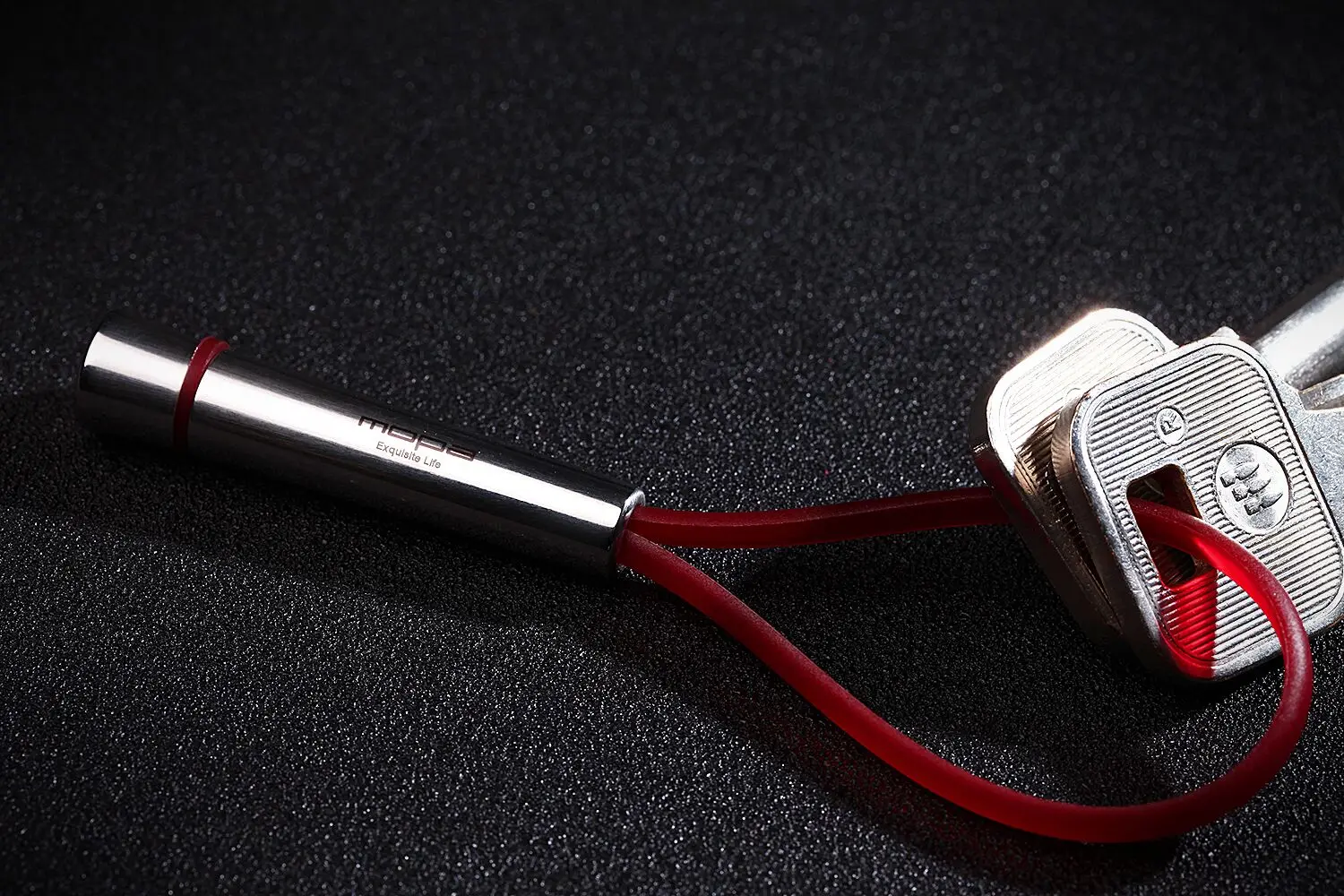 New MoPA Couple Keychain Car Key Ring Men and Women Key Chain Creative Fashion Keychain Pairs 
New MoPA Couple Keychain Car Key Ring Men and Women Key Chain Creative Fashion Keychain Pairs