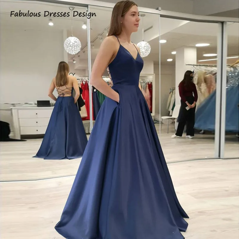 Navy Blue Spaghetti Strap Prom Dresses 2021 V-neck Backless Pocket Long A-line Evening Dress Party Robe De Soiree De Mariage
Navy Blue Spaghetti Strap Prom Dresses 2021 V-neck Backless Pocket Long A-line Evening Dress Party Robe De Soiree De Mariage