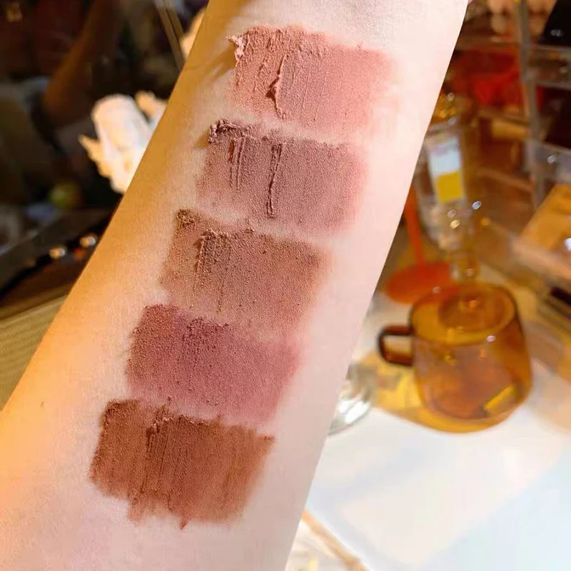 Angel in white chestnut lip mud chestnut mud velvet matte velvet lip mud lip glaze female cheap student milk tea
Angel in white chestnut lip mud chestnut mud velvet matte velvet lip mud lip glaze female cheap student milk tea