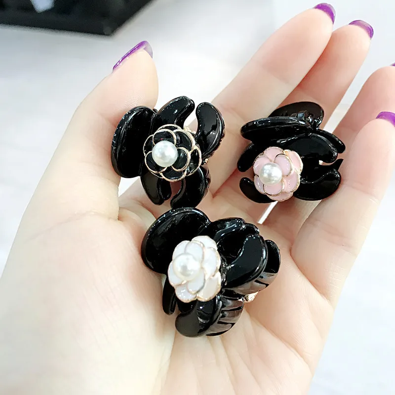 Hair Claw Clip Clamp For Women Girl Camellia Flower Floral Banana Pearl Korean Handmade Fashion Head Accessories Mujer Wholesale
Hair Claw Clip Clamp For Women Girl Camellia Flower Floral Banana Pearl Korean Handmade Fashion Head Accessories Mujer Wholesale