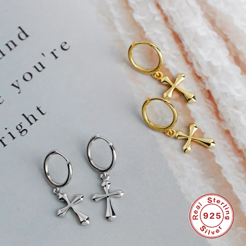 2021 Sterling Silver Piercing Gold Cross Hoop Earrings For Women Loops Earring Fine Jewelry Bijoux Femme Joyero Gift Brincos
2021 Sterling Silver Piercing Gold Cross Hoop Earrings For Women Loops Earring Fine Jewelry Bijoux Femme Joyero Gift Brincos