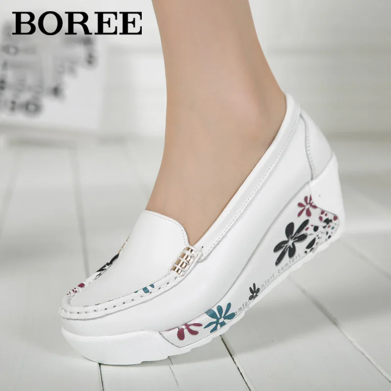 New Women's Shoes Split Leather Platform Shoes Wedges Women White Casual Loafers Swing Mother Shoes Comfort Slip On Moccasins
New Women's Shoes Split Leather Platform Shoes Wedges Women White Casual Loafers Swing Mother Shoes Comfort Slip On Moccasins