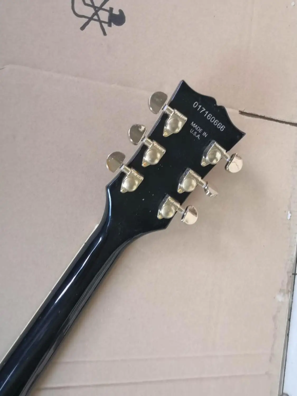 free shipping New F hole body Jazz guitar Hollow body Sunburst yellow Electric Guitar Left hand In stock 11 335
free shipping New F hole body Jazz guitar Hollow body Sunburst yellow Electric Guitar Left hand In stock 11 335