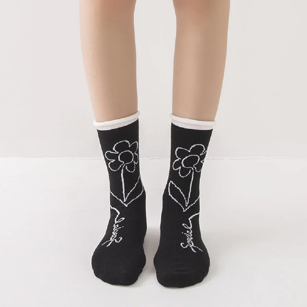 Elastic Patchwork Long Streetwear Korean Skateboard Sports Women Flower Socks Ruffles Cotton Socks Floral Hosiery
Elastic Patchwork Long Streetwear Korean Skateboard Sports Women Flower Socks Ruffles Cotton Socks Floral Hosiery