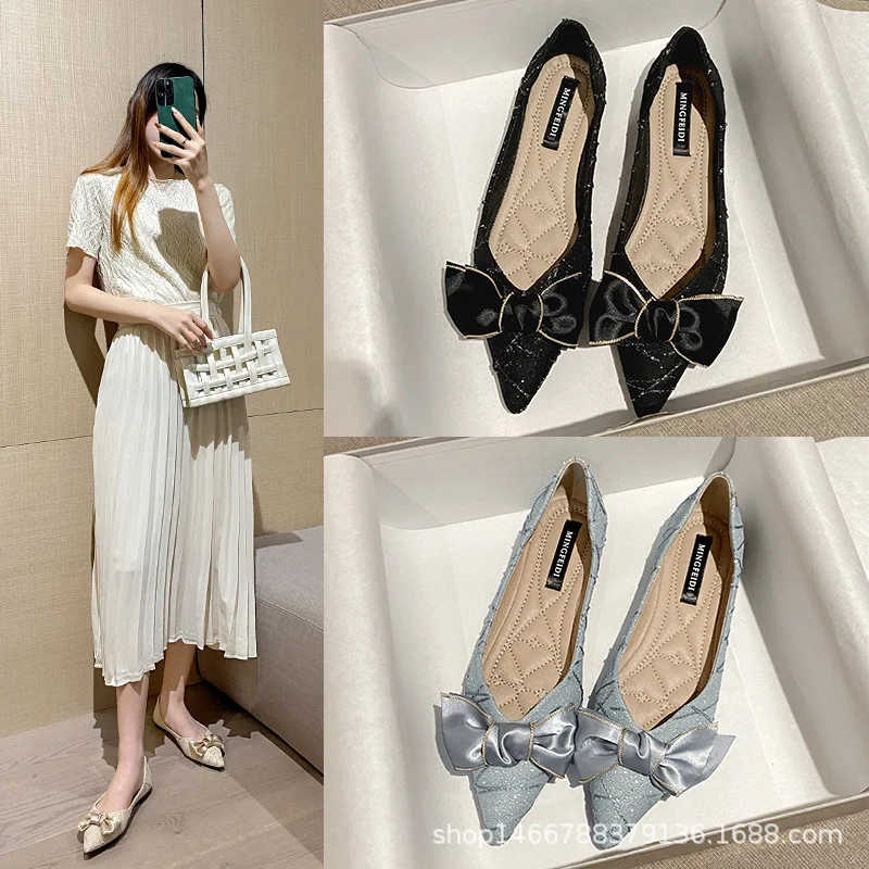 large size women flats shoes woman Shallow Single shoes Slip On Loafers Ballerina shoe Casual Pointed Toe bow flat zapatos mujer 
large size women flats shoes woman Shallow Single shoes Slip On Loafers Ballerina shoe Casual Pointed Toe bow flat zapatos mujer