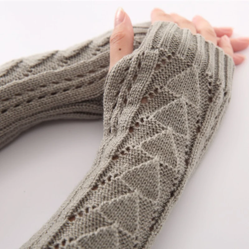 Winter Warm Knitting Gloves Wool Knit Triangle Hollow Long Glove Half Finger Arm Sleeve For Men Women Mittens
Winter Warm Knitting Gloves Wool Knit Triangle Hollow Long Glove Half Finger Arm Sleeve For Men Women Mittens