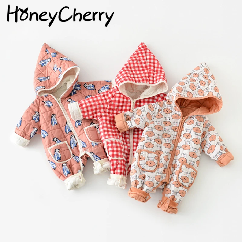 2021 autumn new baby romper cartoon print zipper hooded long-sleeved romper newborn baby girl clothes
2021 autumn new baby romper cartoon print zipper hooded long-sleeved romper newborn baby girl clothes