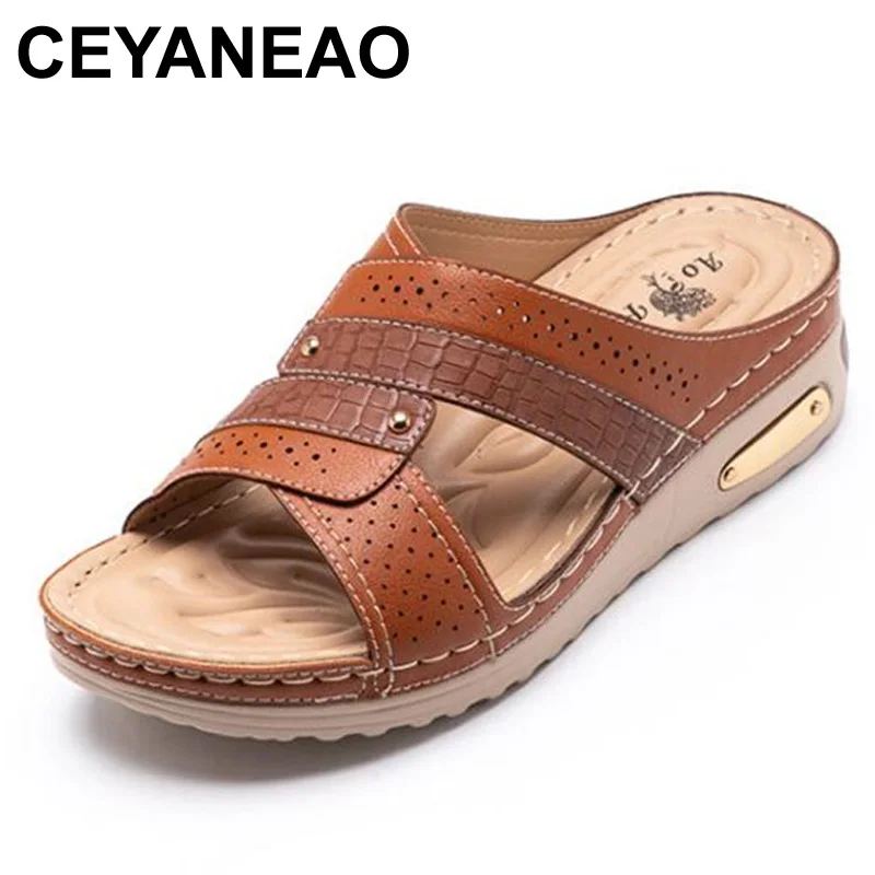 CEYANEAO New Wedge Women Slippers Heel Thick-soled Comfortable Non-slip Mother Shoes Woman Outside Slides Solid Fashion Footwear
CEYANEAO New Wedge Women Slippers Heel Thick-soled Comfortable Non-slip Mother Shoes Woman Outside Slides Solid Fashion Footwear