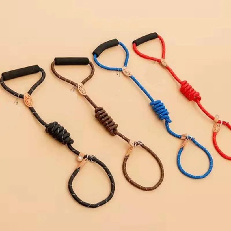 Automatically Tighten The Retractable Reflective Dog Leash, Nylon P Chain Leash, Go Out To Walk The Dog Training P Rope
Automatically Tighten The Retractable Reflective Dog Leash, Nylon P Chain Leash, Go Out To Walk The Dog Training P Rope