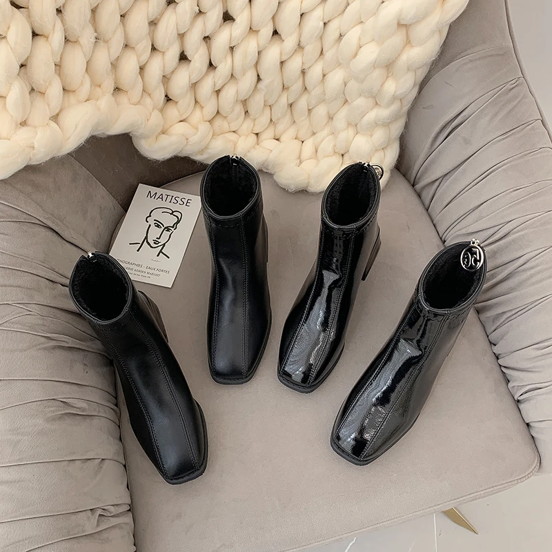 Женские ботильоны на молнии, теплые короткие плюшевые ботинки с квадратным носком, в стиле ретро, Осень-зима 2021
Женские ботильоны на молнии, теплые короткие плюшевые ботинки с квадратным носком, в стиле ретро, Осень-зима 2021