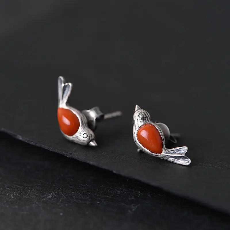 Женские серьги-гвоздики из серебра серьги в виде птиц пробы, с агатом
Женские серьги-гвоздики из серебра серьги в виде птиц пробы, с агатом