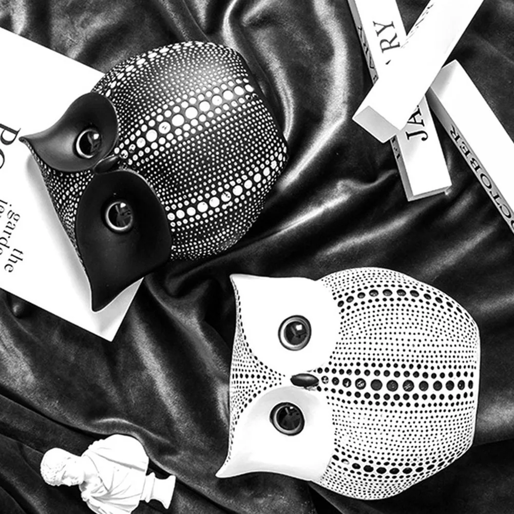 Decoration Crafts Lovely Owl Figurines Ornament Toy Resin Owl Miniatures Figurines Ornament Home Desktop Decoration Figurine
Decoration Crafts Lovely Owl Figurines Ornament Toy Resin Owl Miniatures Figurines Ornament Home Desktop Decoration Figurine