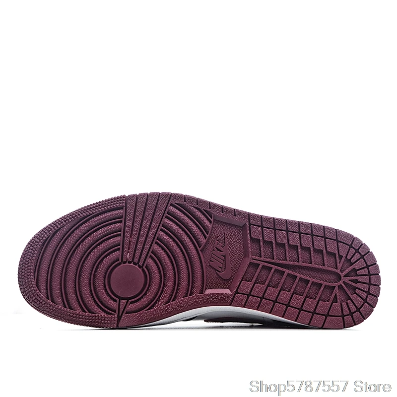 Original Air 1 Mid 35th Anniversary Color Matching Men's and Women's Basketball Shoes Size 36-45 CZ4385 016
Original Air 1 Mid 35th Anniversary Color Matching Men's and Women's Basketball Shoes Size 36-45 CZ4385 016