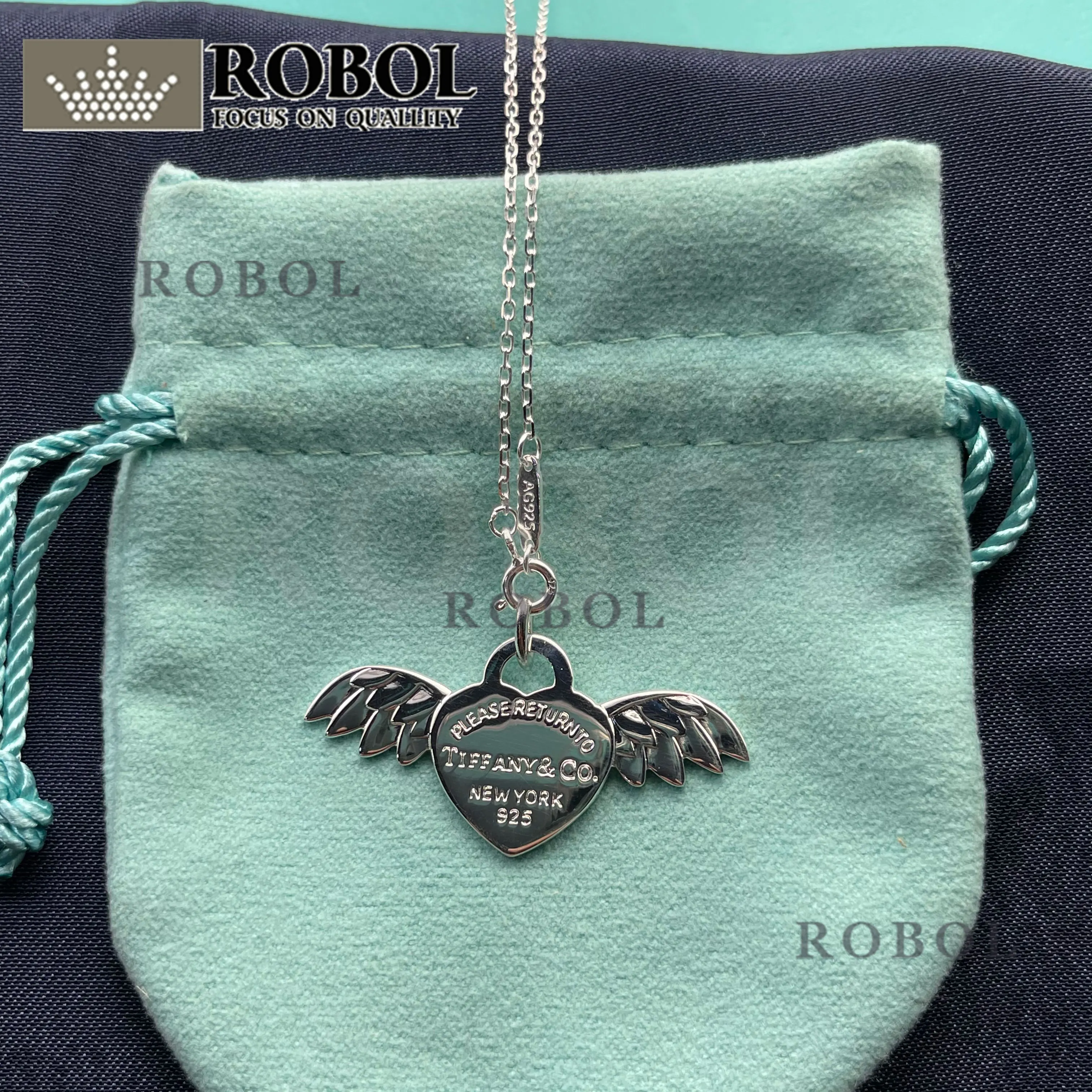 2021 original 925 sterling silver jewelry classic monster new necklace, with original carved female jewelry gift free shipping
2021 original 925 sterling silver jewelry classic monster new necklace, with original carved female jewelry gift free shipping
