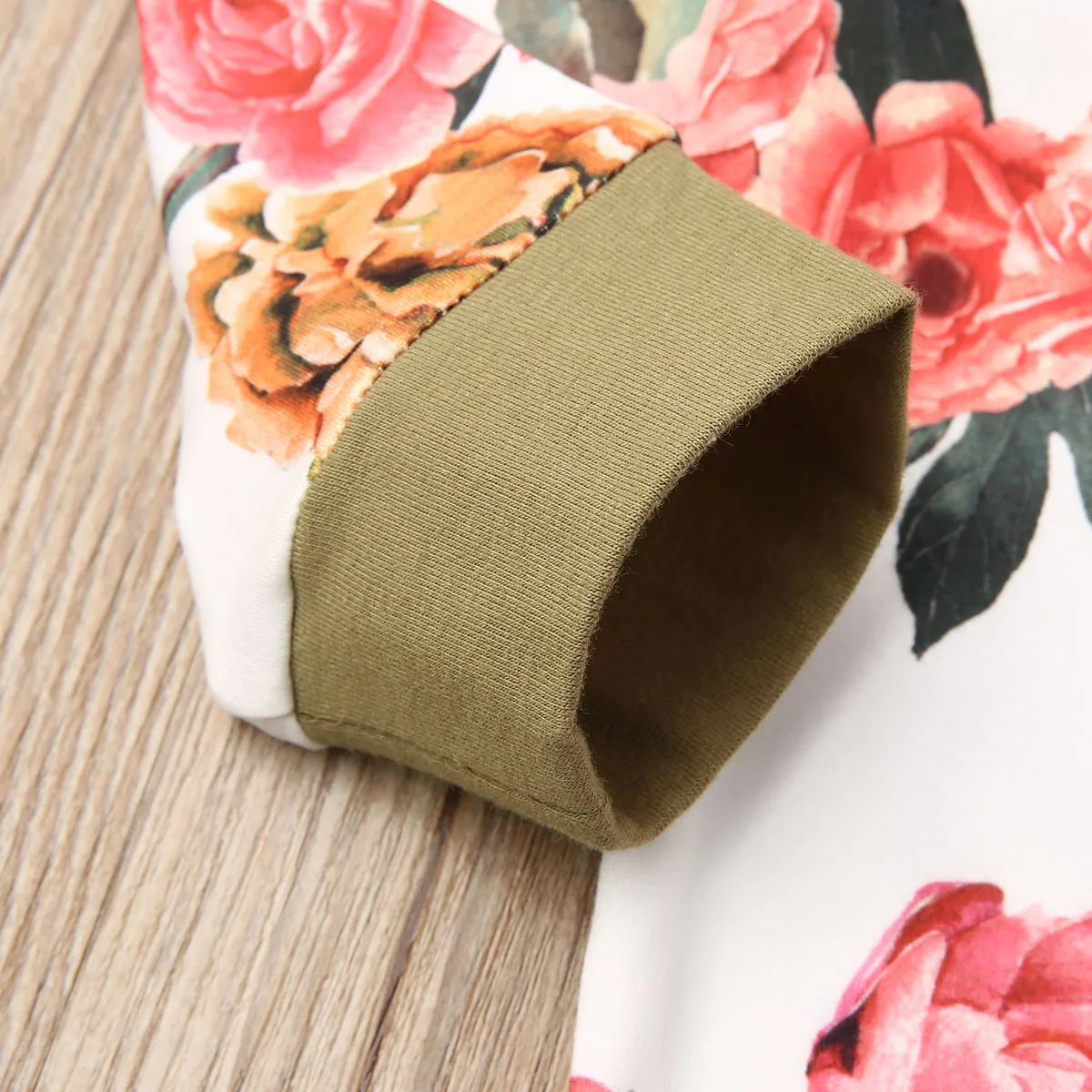 Newborn Baby Girl Clothes Flower Romper Single Breasted Jumpsuit Outfits Headband 2PCS Cotton Suit 3-18M
Newborn Baby Girl Clothes Flower Romper Single Breasted Jumpsuit Outfits Headband 2PCS Cotton Suit 3-18M
