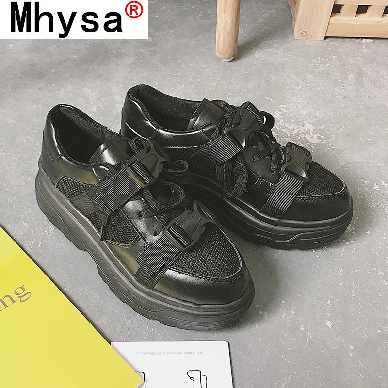 2021 New Spring Fashion Round Head Hasp Lace-up Vulcanized Shoes Comfortable Women Casual Platform Shoes Outdoor Sports Shoes
2021 New Spring Fashion Round Head Hasp Lace-up Vulcanized Shoes Comfortable Women Casual Platform Shoes Outdoor Sports Shoes