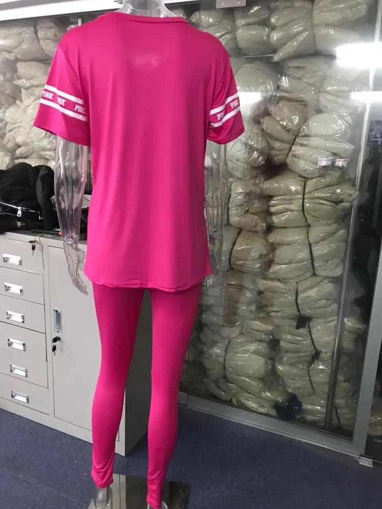 Plus Size Summer Casual Clothes Pink Letter Print Tracksuit Two Piece Set Short Sleeve Top and Pants Outfits for Women
Plus Size Summer Casual Clothes Pink Letter Print Tracksuit Two Piece Set Short Sleeve Top and Pants Outfits for Women