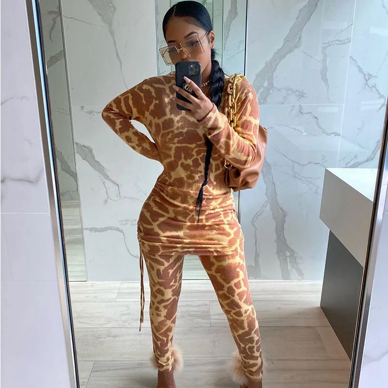 Повседневный Женский комплект из 2 предметов, спортивный костюм с длинным топом на шнуровке и брюками, костюм из двух предметов с рисунком, ж...
Повседневный Женский комплект из 2 предметов, спортивный костюм с длинным топом на шнуровке и брюками, костюм из двух предметов с рисунком, ж...