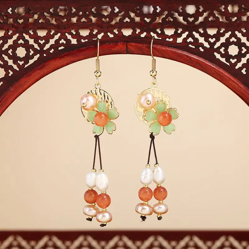 Earrings with Pearls 2021 Dangle Drop Women Earrings Vintage Earrings for Women Luxury 2021 Trend Hanfu Earrings Jewelry Gift
Earrings with Pearls 2021 Dangle Drop Women Earrings Vintage Earrings for Women Luxury 2021 Trend Hanfu Earrings Jewelry Gift