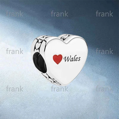 792015_E008 Wales Love Heart Charm 
792015_E008 Wales Love Heart Charm