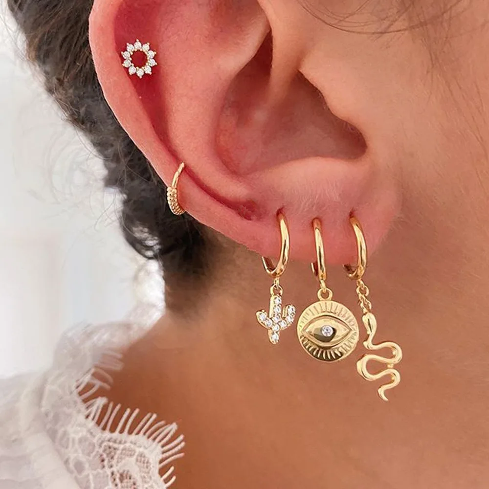 Charmsmic New Design Evil Eye Snake Stud Earrings Round Small Rhinestone Earring Sets Flower Jewelry Wholesale
Charmsmic New Design Evil Eye Snake Stud Earrings Round Small Rhinestone Earring Sets Flower Jewelry Wholesale