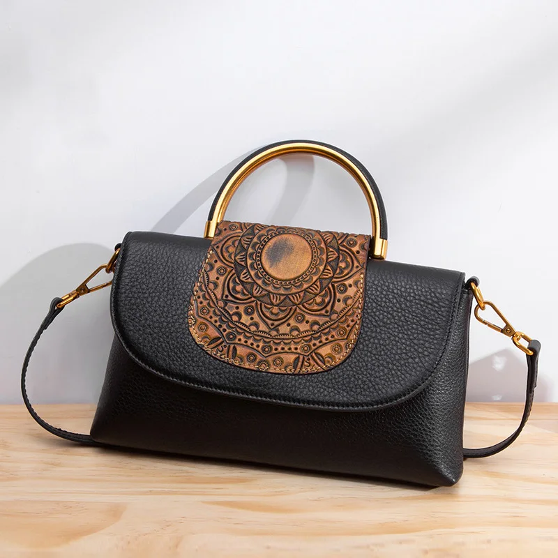 Genuine Leather Top-handle Handbags for Women New Retro Emboss Single Shoulder Messenger Bags Ladies Mini Party Dinner Purse
Genuine Leather Top-handle Handbags for Women New Retro Emboss Single Shoulder Messenger Bags Ladies Mini Party Dinner Purse