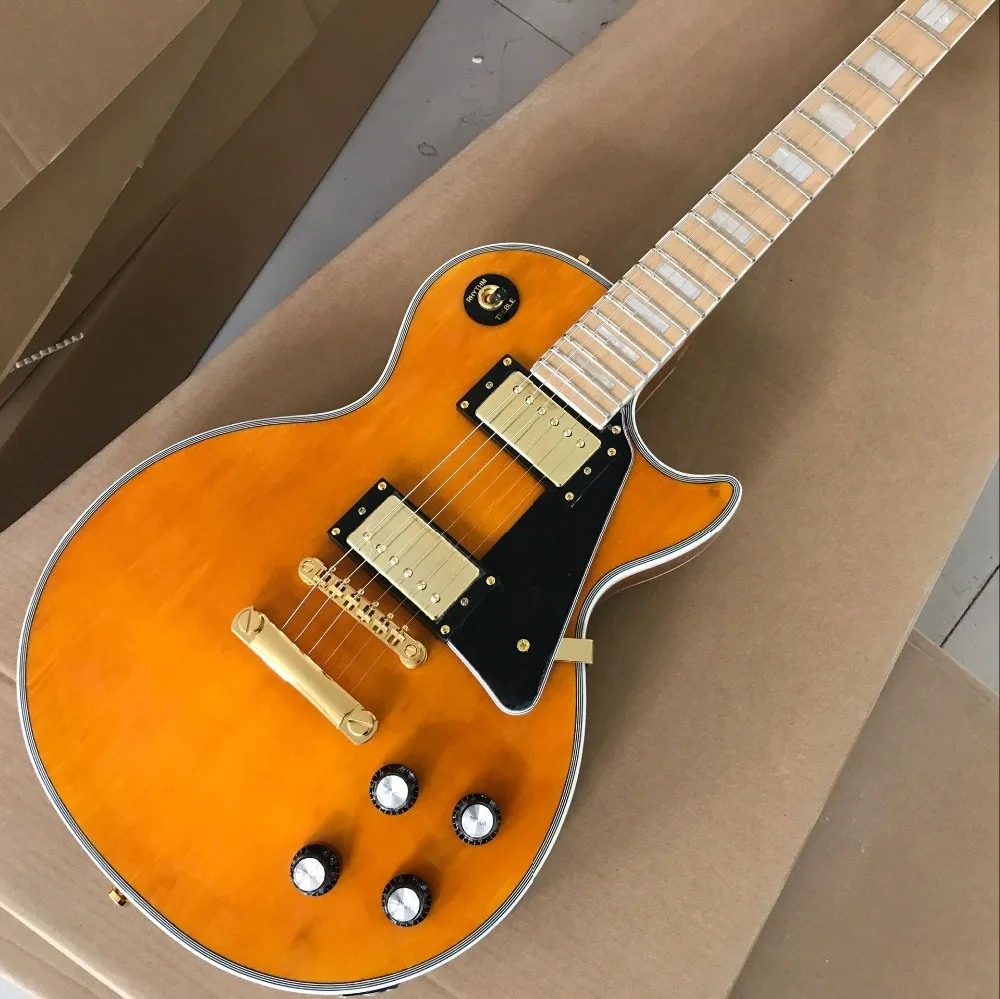 Custom Gitaar.Orange color Electric Guitar,Golden hardware custom 6 stings guitarra,maple fingerboard gitaar
Custom Gitaar.Orange color Electric Guitar,Golden hardware custom 6 stings guitarra,maple fingerboard gitaar