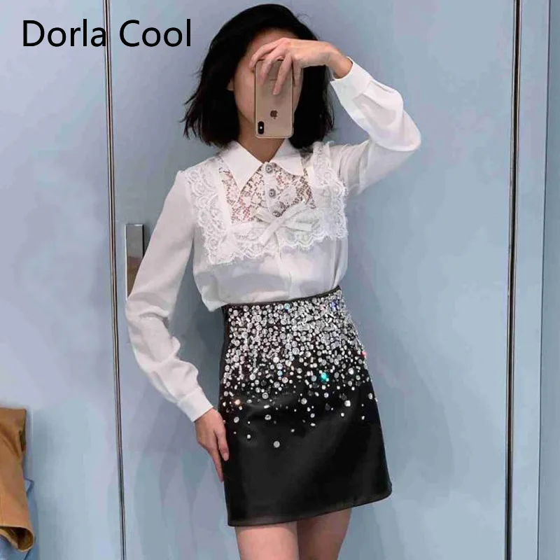 New 2020 Spring Blouse For Women Sexy Lace Patchwork Perspective Tops Sweet Bow Chiffon Shirts Office Lady's Long Sleeves Blusas
New 2020 Spring Blouse For Women Sexy Lace Patchwork Perspective Tops Sweet Bow Chiffon Shirts Office Lady's Long Sleeves Blusas